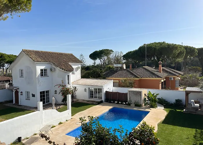 Chalet Ciudad Ducal Con Piscina Y Jardin